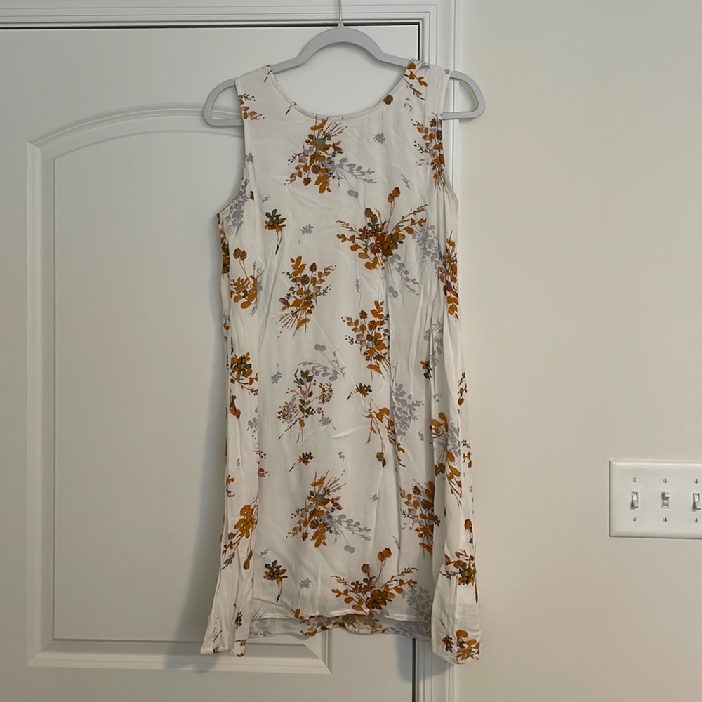Maurice’s White Flower Print Dress - M